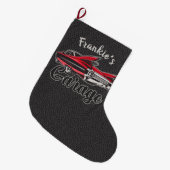 レトロ名レッドキャディヴィンテージクラシックカーガレージ ラージクリスマスストッキング (正面 (吊り時))