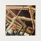 レトロ回転木馬ルースター タペストリー (正面)