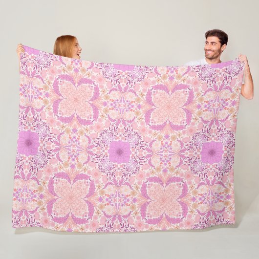 レトロ園花模様ピンク フリースブランケット (インサイチュ)