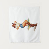 レトロ女性のカーボーイのピンアップアート タペストリー (正面)