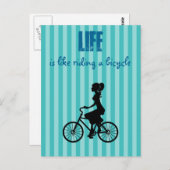 レトロ女性のサイクリストの生活は自転車に乗るようなものだ ポストカード (正面/裏面)