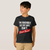 レトロ好きだけど妻はダメ、触るな面白い Tシャツ (正面フル)