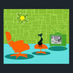 レトロ宇宙年齢子猫ポスター ポスター<br><div class="desc">犬には飼い主がいて、猫には飼い主がいるそうだ。このレトロ宇宙時代子猫ポスターの猫は、これ以上の同意できなかった！1960年代のスタイルでミニマルなアートデザインは、1960年お洒落半のリビングに黒猫の姿をモダン描いた。洗練された部屋は目立つ緑の石の壁を備えている。カーペットはティール（緑がかった色）の影が付いた水色。部屋の家具は、黄色のスプートニクの光姿、一致する足台を持つオレンジ色のラウンジチェア、およびウサギの耳を持つ緑のテレビを含む。テレビの前の足台に乗った幸運な黒猫が見える。そのお気に入りのショーが始まった！テレビ画面では、白黒のクラシックテレビの家族が半時間のショーで人生のすべての問題を解決している。このデザインは目的もしだ、我々は自分でそう言う。</div>