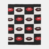 レトロ市松模様に赤い唇 フリースブランケット (正面)