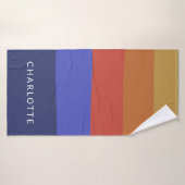 レトロ幾何ストライプパーソナライズされたはっきりした青赤 バスタオル