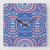 レトロ幾何学的パターン（青とピンク） スクエア壁時計 (正面)