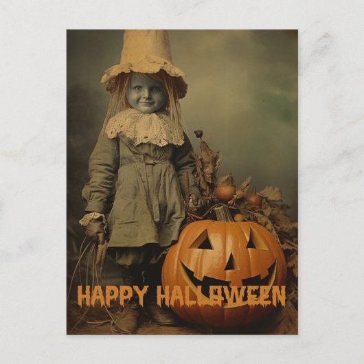レトロ彫りのカボチャを持つハロウィーンの不気味な子供 ポストカード (正面)
