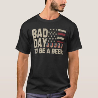 レトロ悪い日はビールUSAフラッグビールJuの4th Tシャツ
