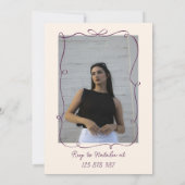 レトロ手描き紫色の波状の写真の誕生日パーティー 招待状 (裏面)