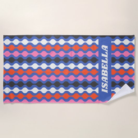 レトロ抽象芸術ストライプブルーピンクパーソナライズされた名 ビーチタオル (正面)