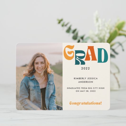 レトロ数々のカラータイポグラフィ写真2022卒業 案内状 (スタンド正面)