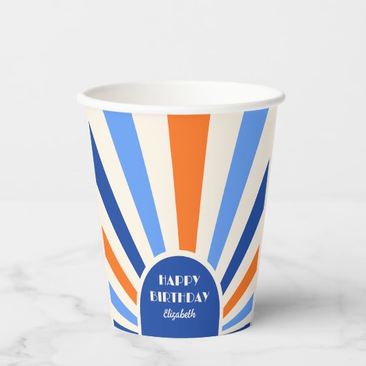 レトロ日が差すことアーチタイポグラフィ誕生日ブルー 紙コップ (正面)