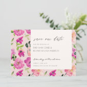 レトロ明るいピンクの水の色のフローラ日付を保存 招待状 (スタンド正面)