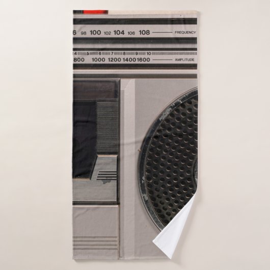 レトロ時代遅れのポータブルステレオラジオカセットreco バスタオル (バスタオル)