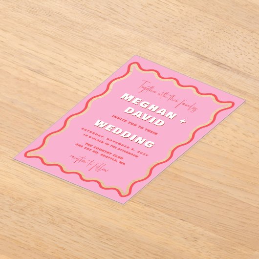 レトロ曲線の波状ピンク赤い写真結婚の アクリル招待状 (レイダウン)