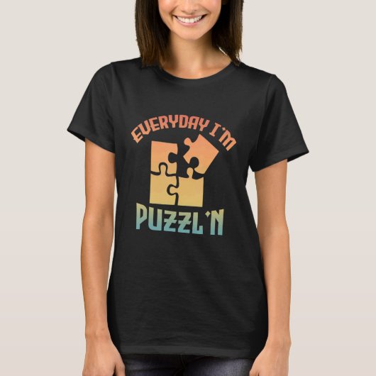 レトロ毎日I'm Puzzl'n Jigsawパズルマスター Tシャツ (正面)