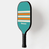 レトロ海風の名前とストライピングの間のVibe ピックルボールラケット (左)