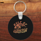 レトロ湾米国アメリカEst 2025アメリカ国旗G キーホルダー (正面)