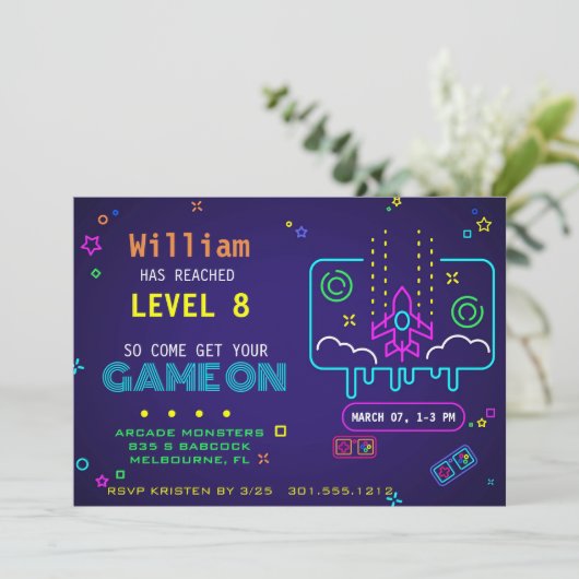 レトロ発光ネオンアーケードビデオゲーム少年 誕生日 招待状 (スタンド正面)