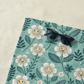 レトロ笑顔デイジーパターン – Groovy 70s Boho ビーチタオル (インサイチュ)