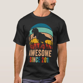 レトロ第12日目の恐竜Tレックス少年素晴らしたち Tシャツ
