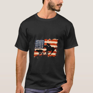 レトロ米国国旗の女性のカーボーイロデオローピン7月4日ウェスター Tシャツ