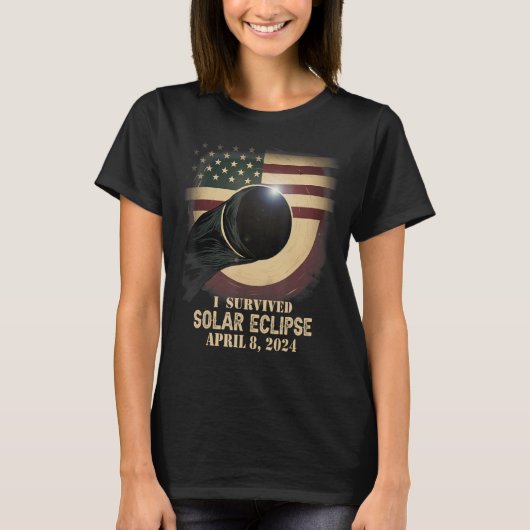 レトロ米国旗生き延びI総食太陽の2024 Tシャツ (正面)