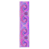 レトロ紫とオレンジの抽象芸術Groovy Swirl ショートテーブルランナー (正面)