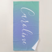 レトロ緑グラデーション |スクパーソナライズされたリプト名 ビーチタオル (正面)