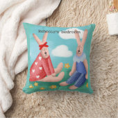 レトロ編集可能な名前のクッションでウサギを探す/ クッション (ブランケット)