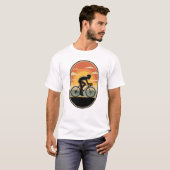 レトロ自転車バッジTシャツ Tシャツ (正面フル)