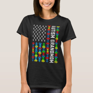 レトロ自閉症啓発Usa国旗GrandmomサポートA Tシャツ