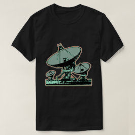 レトロ衛星ディスプレーグラフィック Tシャツ