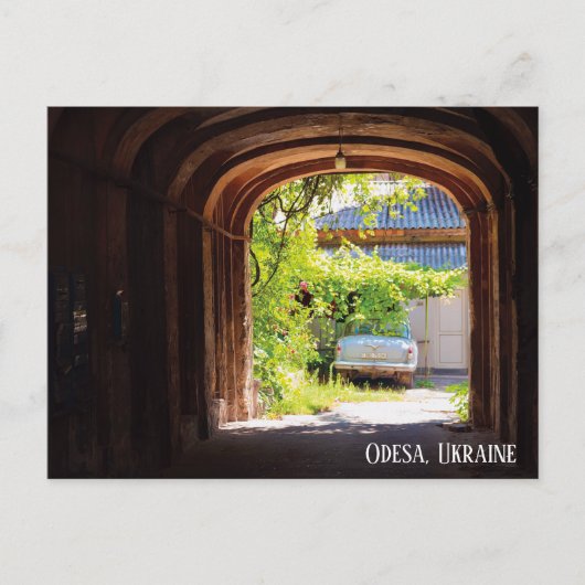 レトロ車とメールボックスOdesa Ukraineはがき ポストカード (正面)