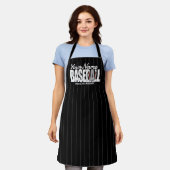レトロ野球の名前を追加Pinstriedチームプレーヤー エプロン (着用した状態)