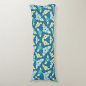 レトロ青い花のパターン ボディピロー (正面縦)