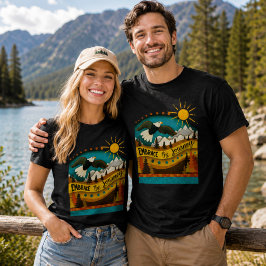 レトロ風景の旅の名言 イーグル カラフル Tシャツ