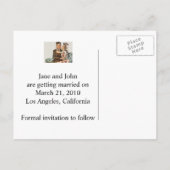 レトロ1940キスをするsカップルの日付の保存 案内ポストカード (裏面)