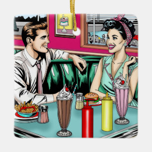 レトロ1950のカップルat Diner セラミックオーナメント