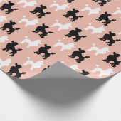 レトロ1950の白と黒のプードルオンサーモンピンク ラッピングペーパー (角)