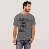 レトロ1963年誕生日1963年生まれ以来4月伝説 Tシャツ (正面フル)