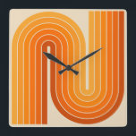 レトロ1970sスタイルアーチ型ストライプ幾何学模様 スクエア壁時計<br><div class="desc">カラフルレトロ1970sスタイルアーチ型ストライプオレンジの幾何学模様。</div>