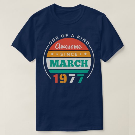 レトロ1977素晴らし年3月以降の誕生日ヴィンテージBd Tシャツ (デザイン正面)