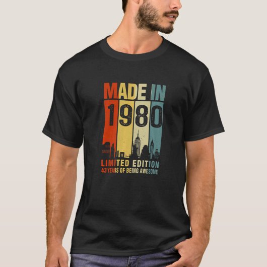 レトロ1980年43年に作ら素晴らしれた Tシャツ (正面)
