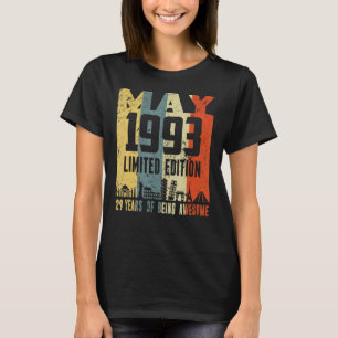 レトロ1993年5月29誕生日 Tシャツ