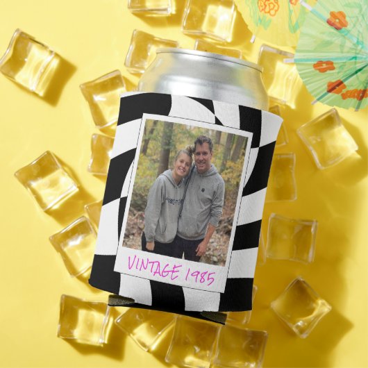 レトロ40歳の誕生日ヴィンテージ1985市松模様にビール 缶クーラー (インサイチュ 夏)