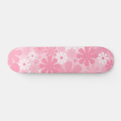 レトロ60年代70年代の審美的な花の模様（ピンク） スケートボード (横)