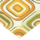 レトロ70sの幾何学模様（暖かいトーン） テーブルクロス (アングル)