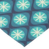 レトロ70s波状花柄 – 青 テーブルクロス (アングル)