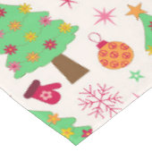 レトロ70s Groovyクリスマスツリーパターン テーブルクロス (アングル)